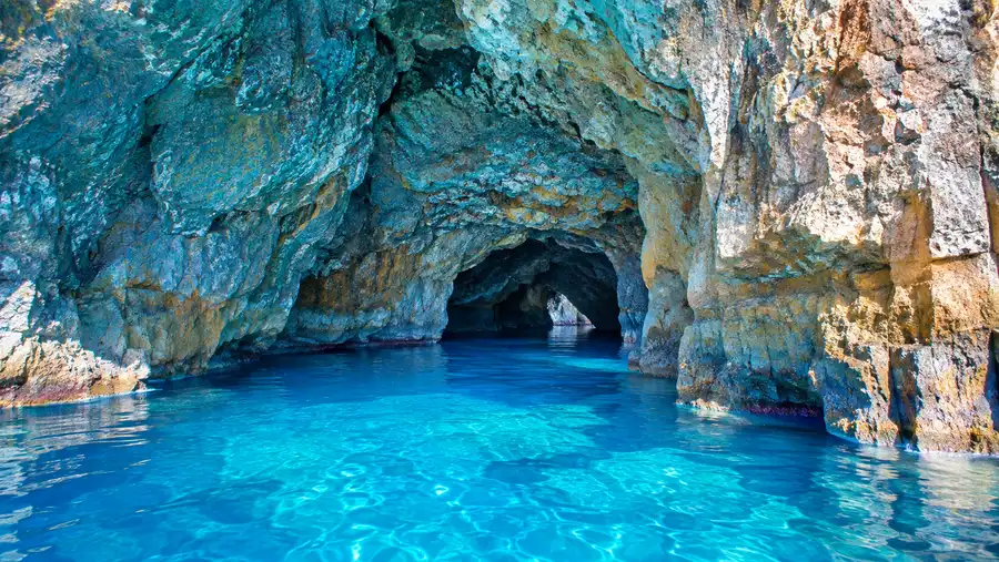 Guide to the Best Caves in Zakynthos